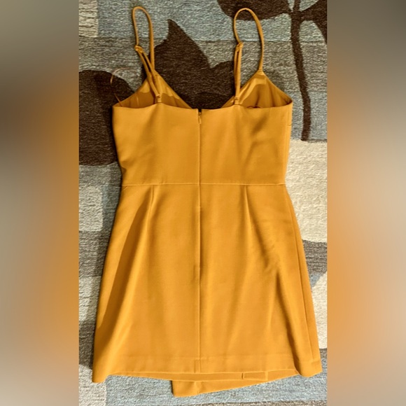 French Connection Whisper Sundae V-Neck Mini Knit Dress in Dijon - Picture 6 of 9